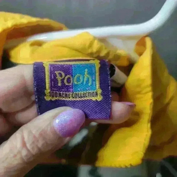 Vintage Disney Winnie the pooh and tigger kids' vest size 4t - Picture 3 of 4